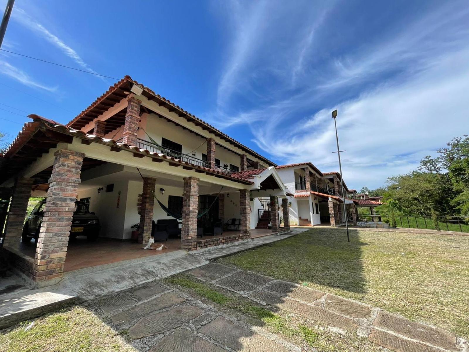 Rancho San Luis, Paramo Exterior photo
