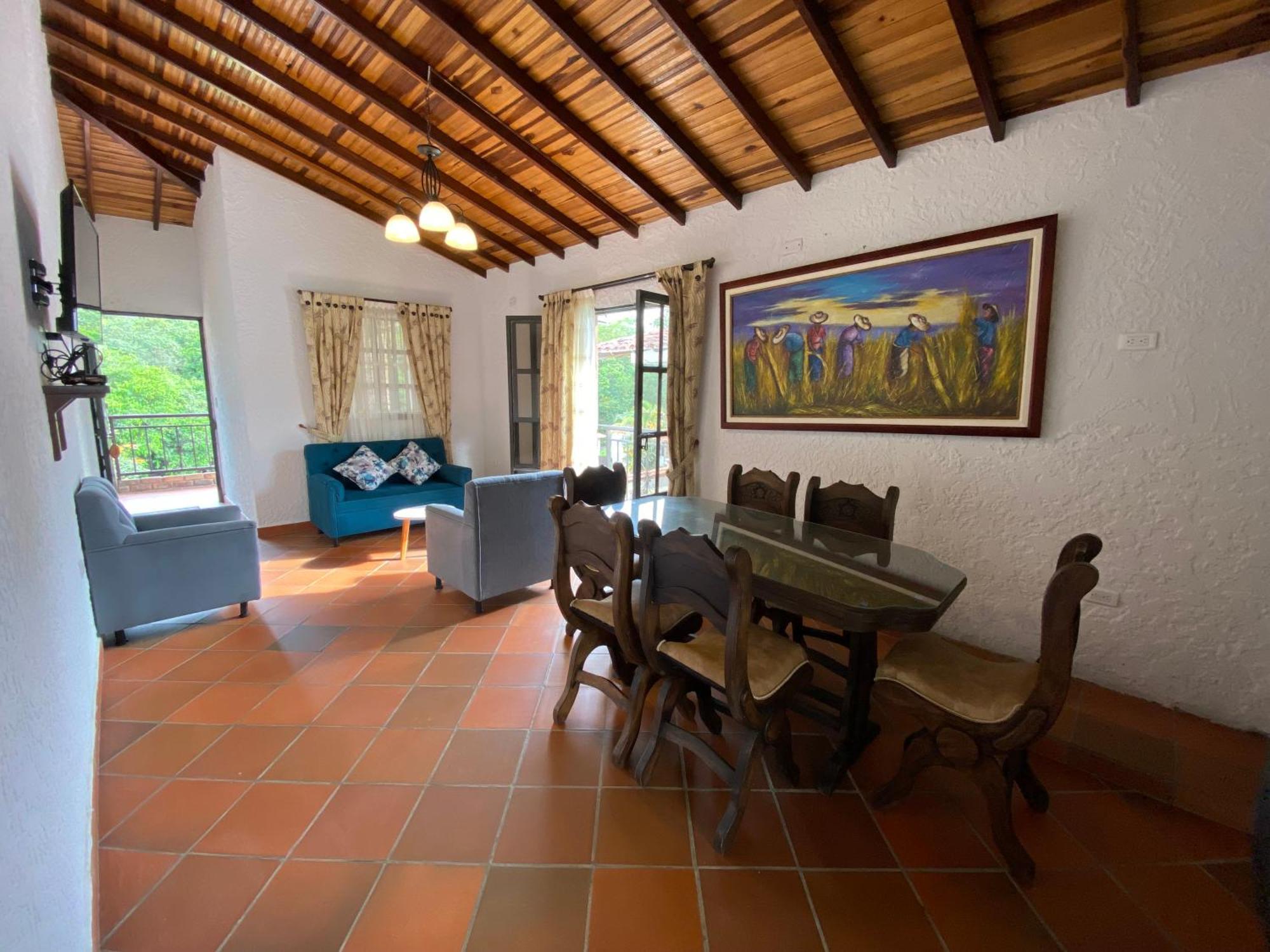 Rancho San Luis, Paramo Exterior photo